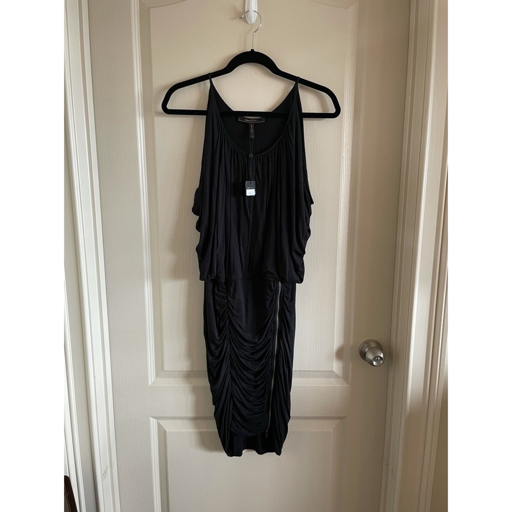 BCBG MAXAZRIA - little black dress